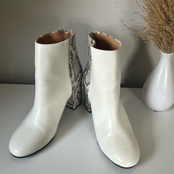 White Heeled Ankle Boots with Snakeskin Detail - Picture 3 of 6